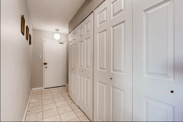 2909 North Sheridan Road, Unit 1810 Chicago, IL 60657 - Photo 5 of 9 a view of a bathroom with a shower