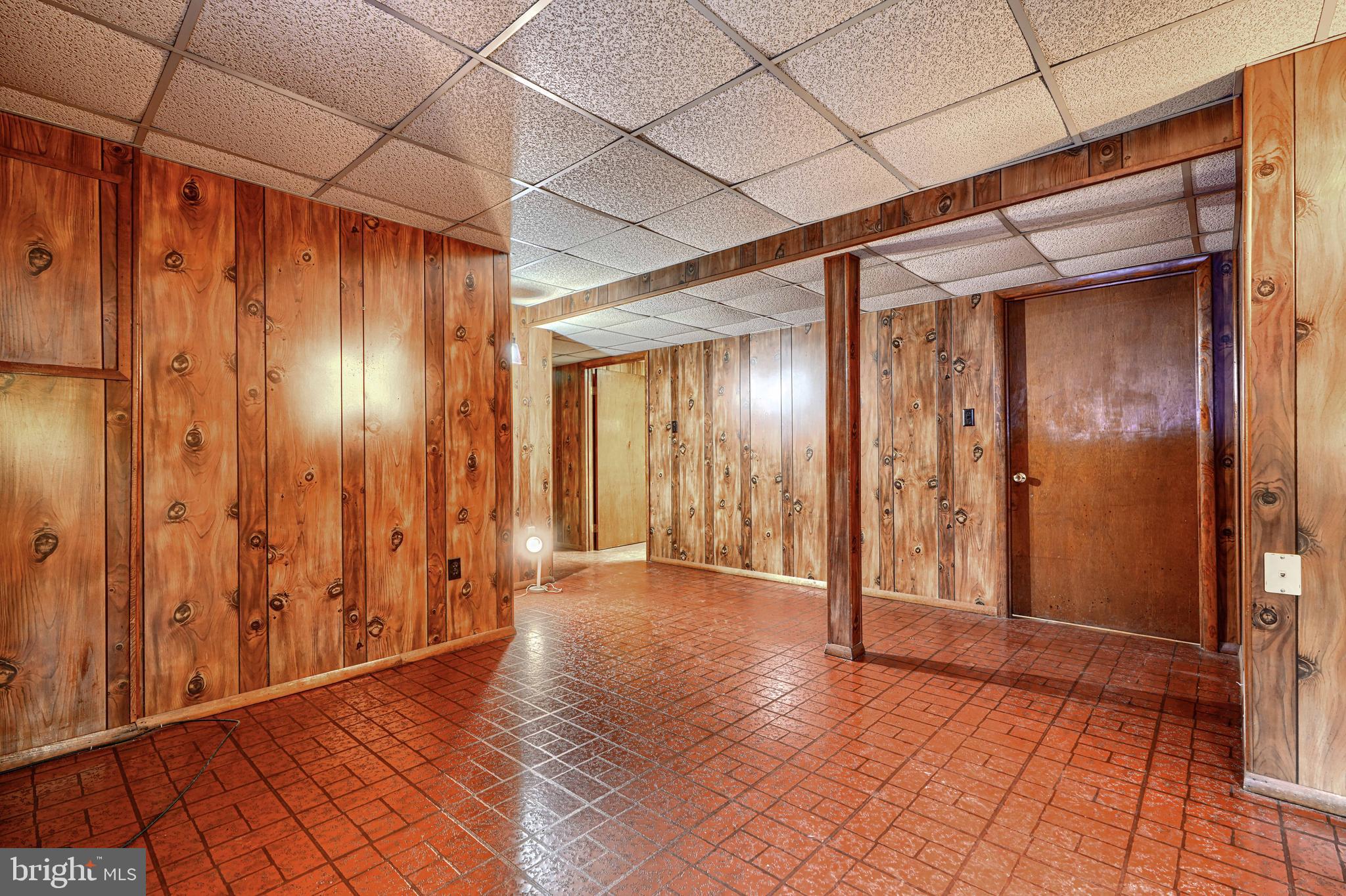 3528 Stansbury Mill Road Phoenix, MD 21131 - Photo 22 of 48 a view of a hallway with wooden floor