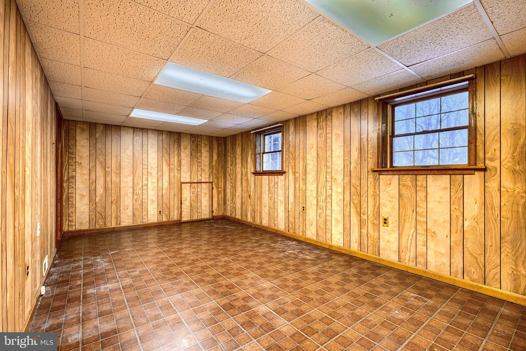 3528 Stansbury Mill Road Phoenix, MD 21131 - Photo 25 of 48 a view of an empty room with a window