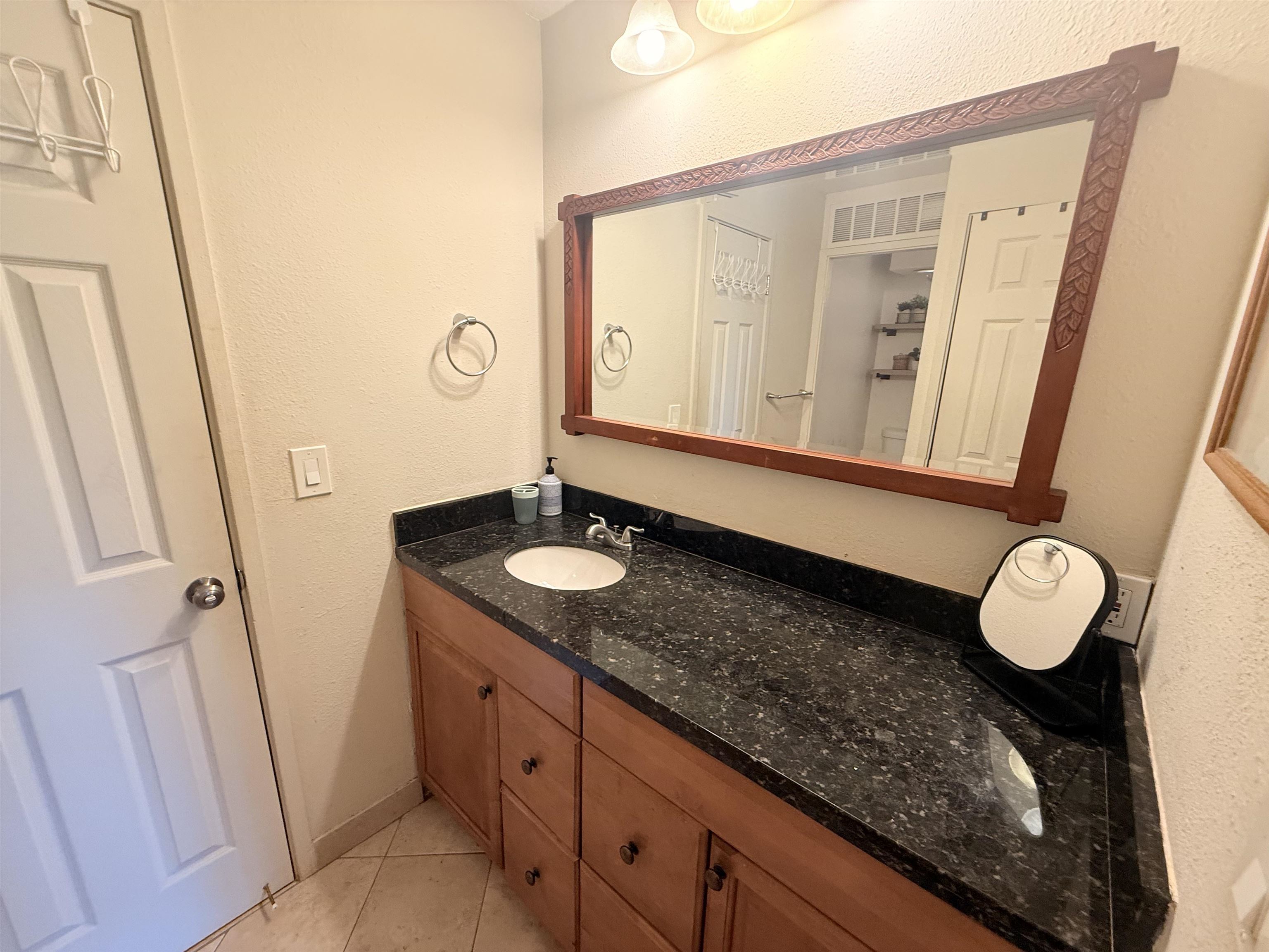 3660 Lower Honoapiilani Road, Unit 111 Lahaina, HI 96761 - Photo 16 of 32