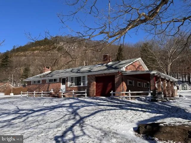 $199,900 | 107 Pine Street, Milroy, PA 17063