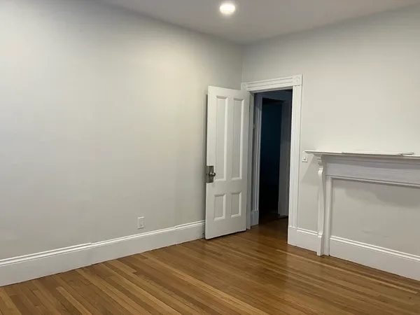 $3,400 | 45 Mansfield Street, Unit 1, Somerville, MA 02143
