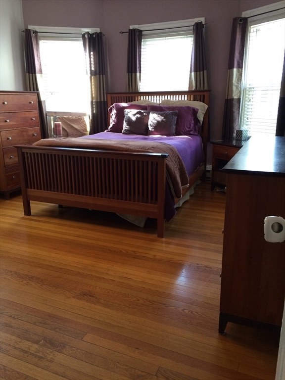 45 Mansfield Street, Unit 1 Somerville, MA 02143 - Photo 8 of 12