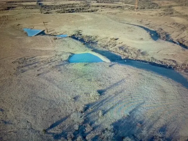 $2,048,000 | 0 Rock/road 10 Howard Ks 67349, Piedmont, KS 67122