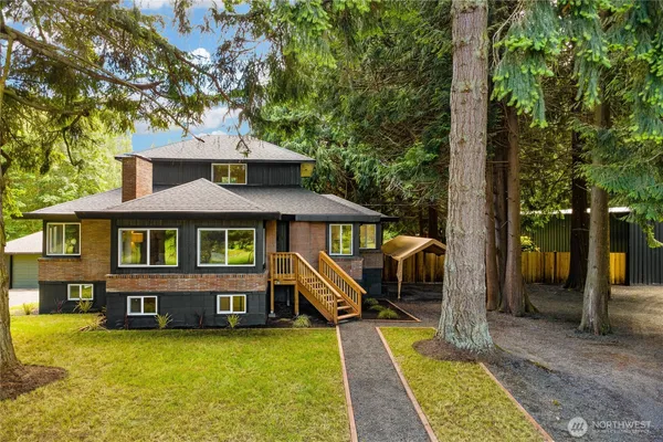 $899,950 | 8021 Northeast Eglon Road, Kingston, WA 98346