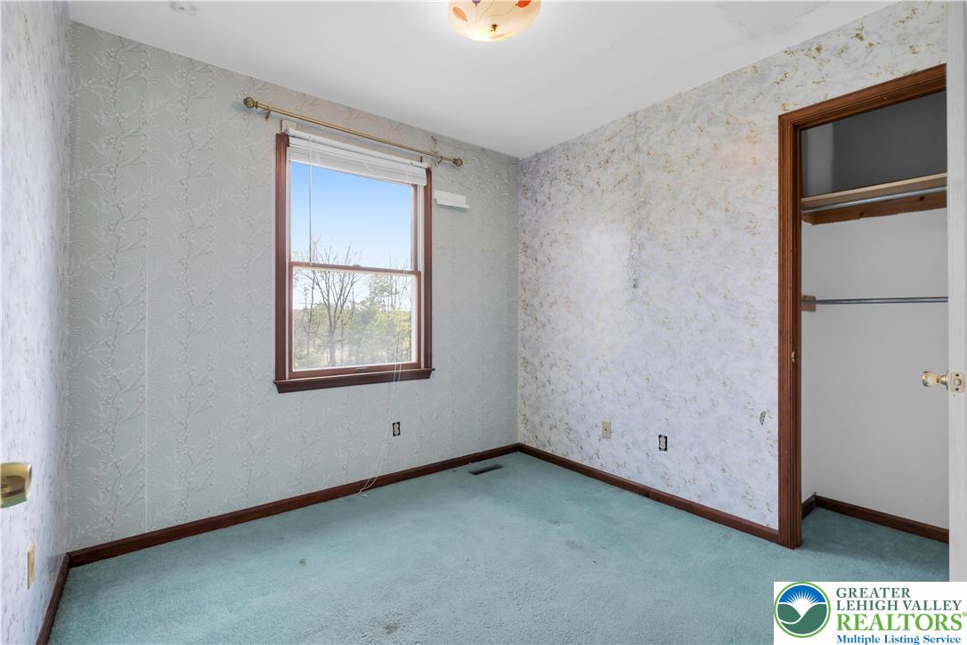 547 Roberts Road Nazareth, PA 18064 - Photo 33 of 56 Gallery Image 33