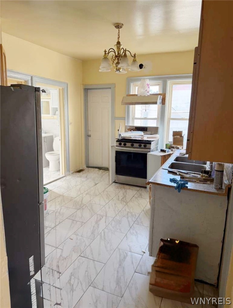 80 Humason Avenue Buffalo, NY 14211 - Photo 5 of 28