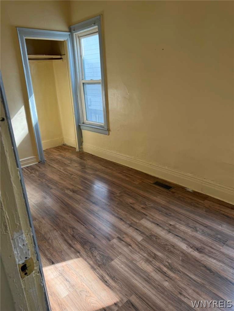 80 Humason Avenue Buffalo, NY 14211 - Photo 7 of 28