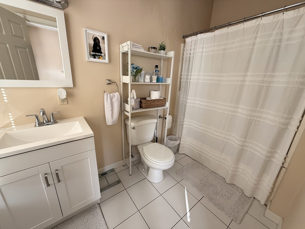 506 East 8th Street, Unit 2 Boston, MA 02127 - Photo 2 of 6