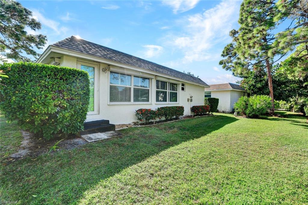 265 Georgetown Boulevard, Unit 60 Naples, FL 34112 - Photo 2 of 17