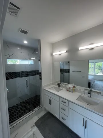 a view of walk in closet