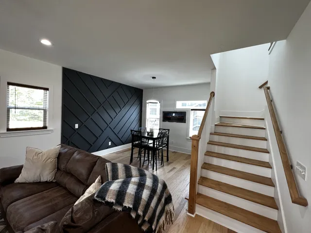 a view of entryway and hall