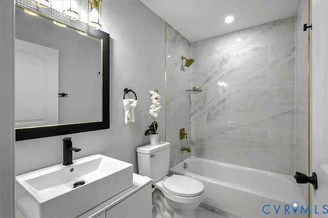 $345,000 | 300 Green Acres Avenue, Richmond, VA 23224