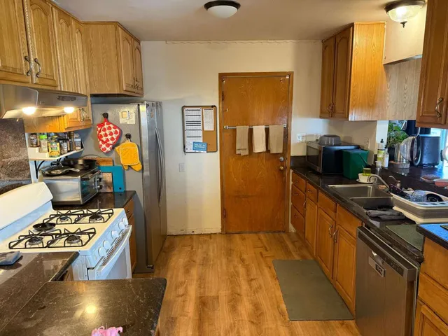 $575,000 | 152 South 35th Street, Richmond, CA 94804