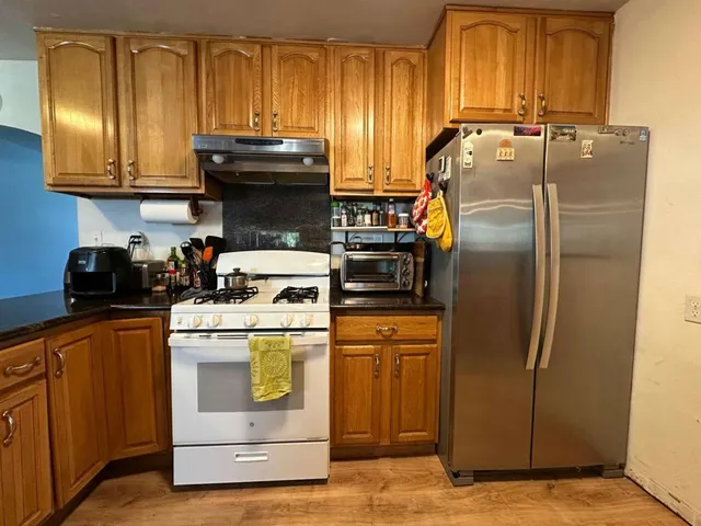 $575,000 | 152 South 35th Street, Richmond, CA 94804