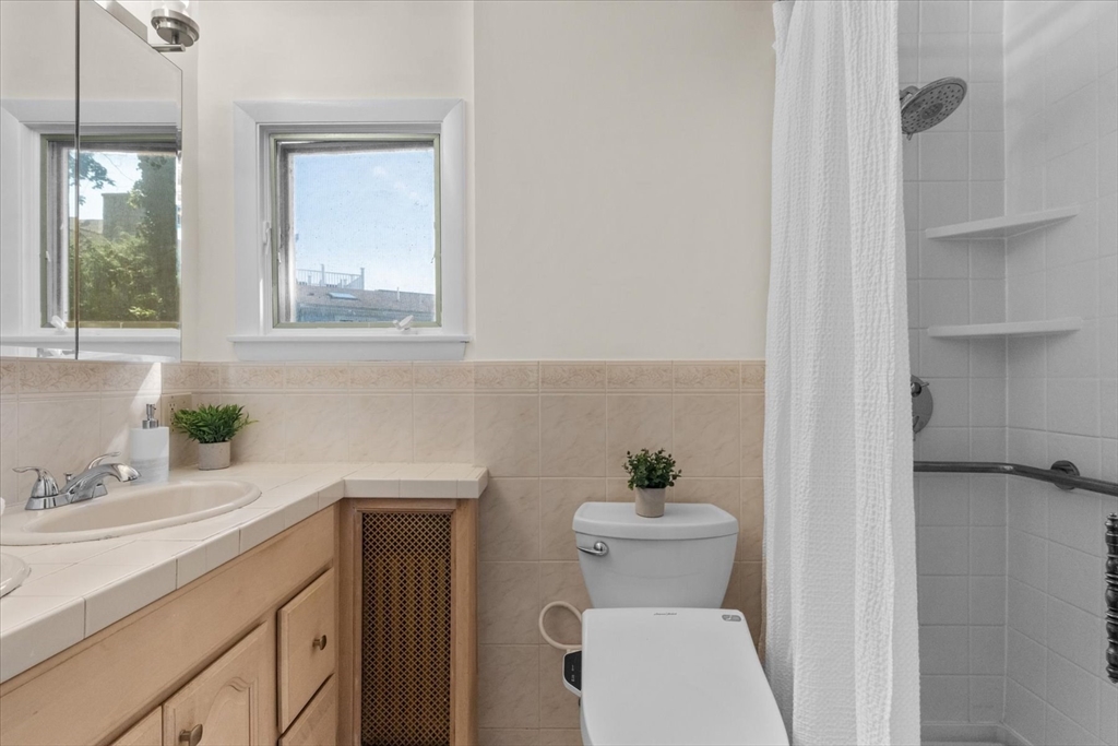 17 Preston Beach Road Marblehead, MA 01945 - Photo 26 of 36 Gallery Image 26
