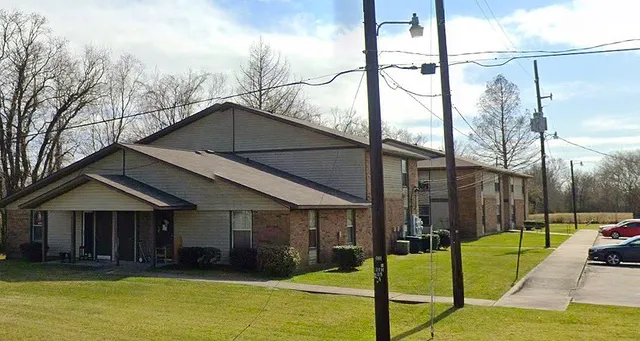 $610 | 114 Acadian Place Drive, Church Point, LA 70525