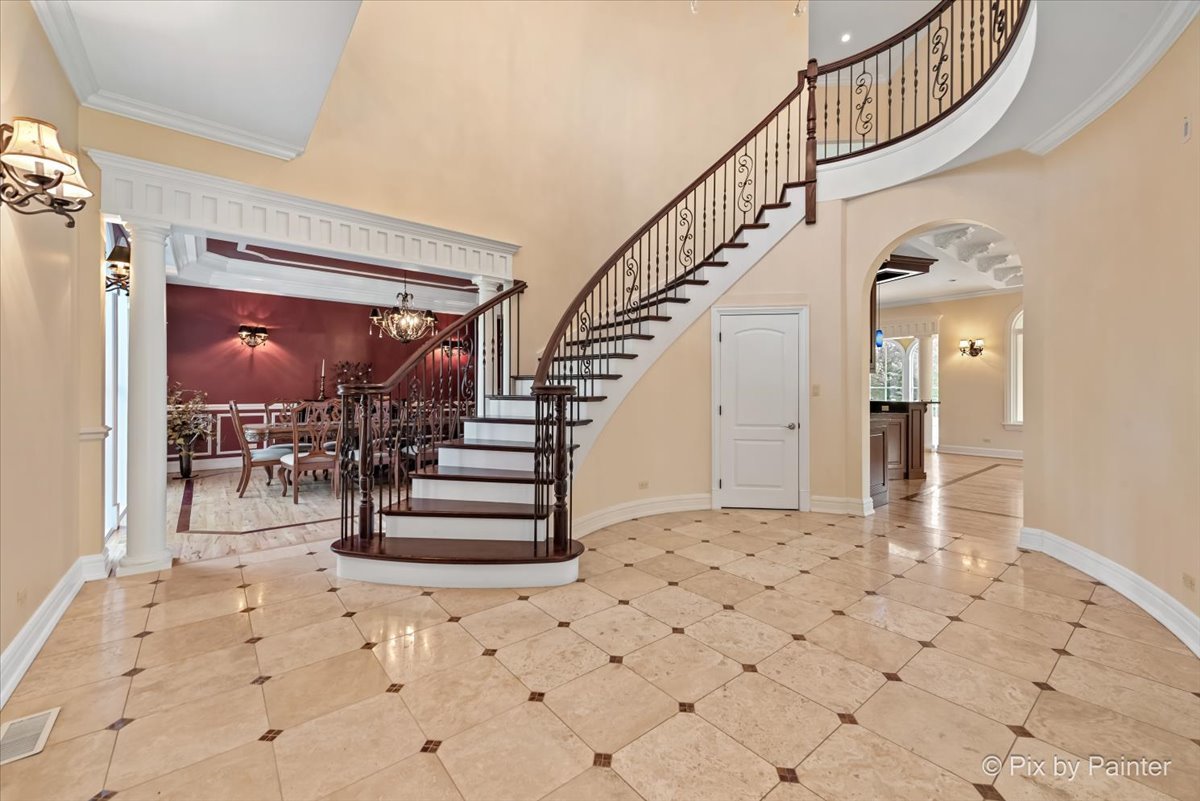 27 West Onwentsia Road Lake Forest, IL 60045 - Photo 11 of 84