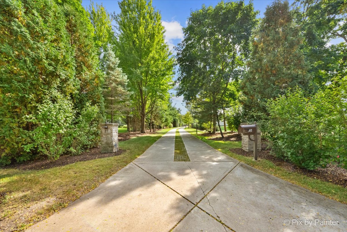 27 West Onwentsia Road Lake Forest, IL 60045 - Photo 4 of 84