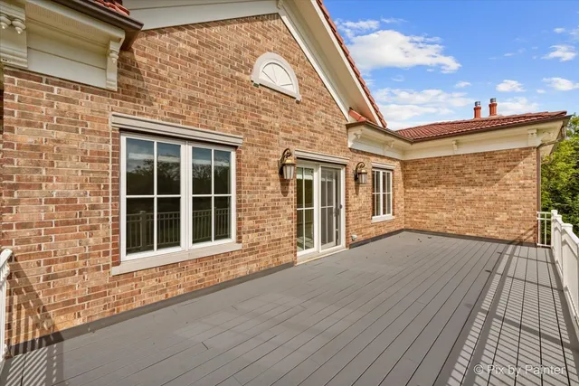 $2,999,900 | 27 West Onwentsia Road, Lake Forest, IL 60045