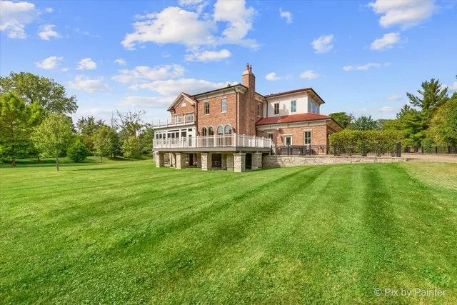 $2,999,900 | 27 West Onwentsia Road, Lake Forest, IL 60045