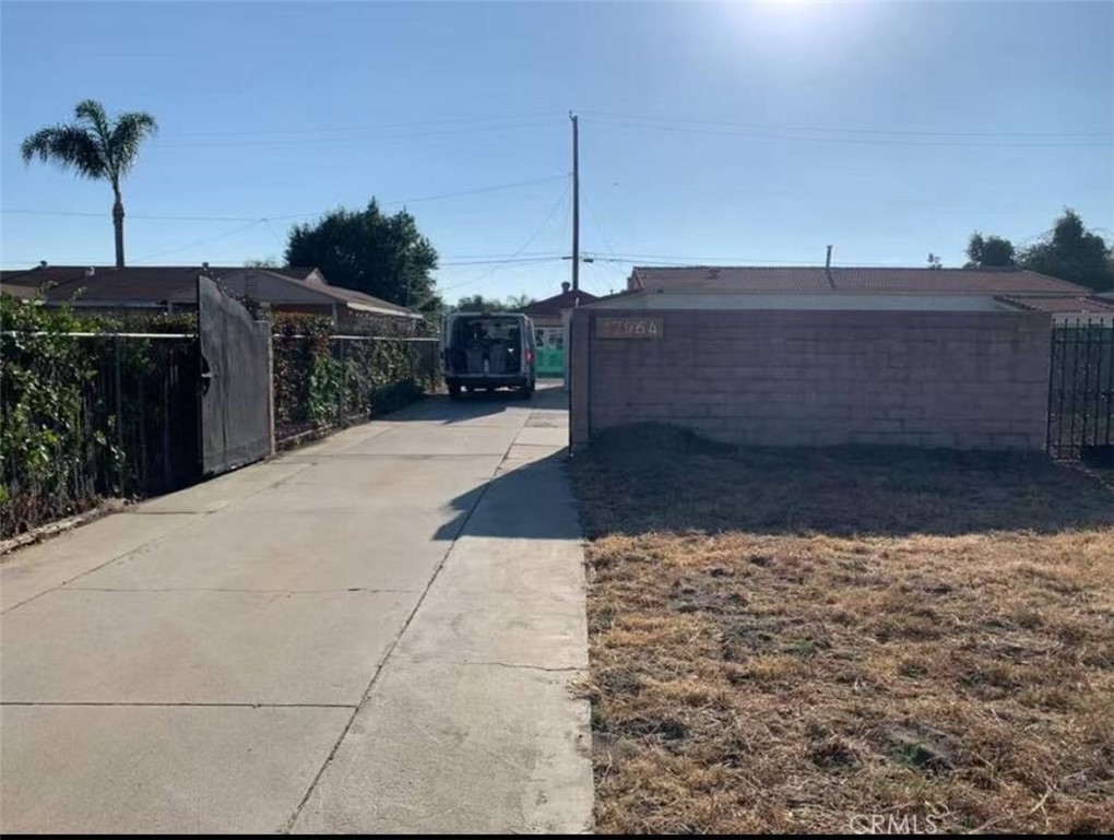 12964 Roswell Avenue Chino, CA 91710 - Photo 3 of 14 a view of a backyard