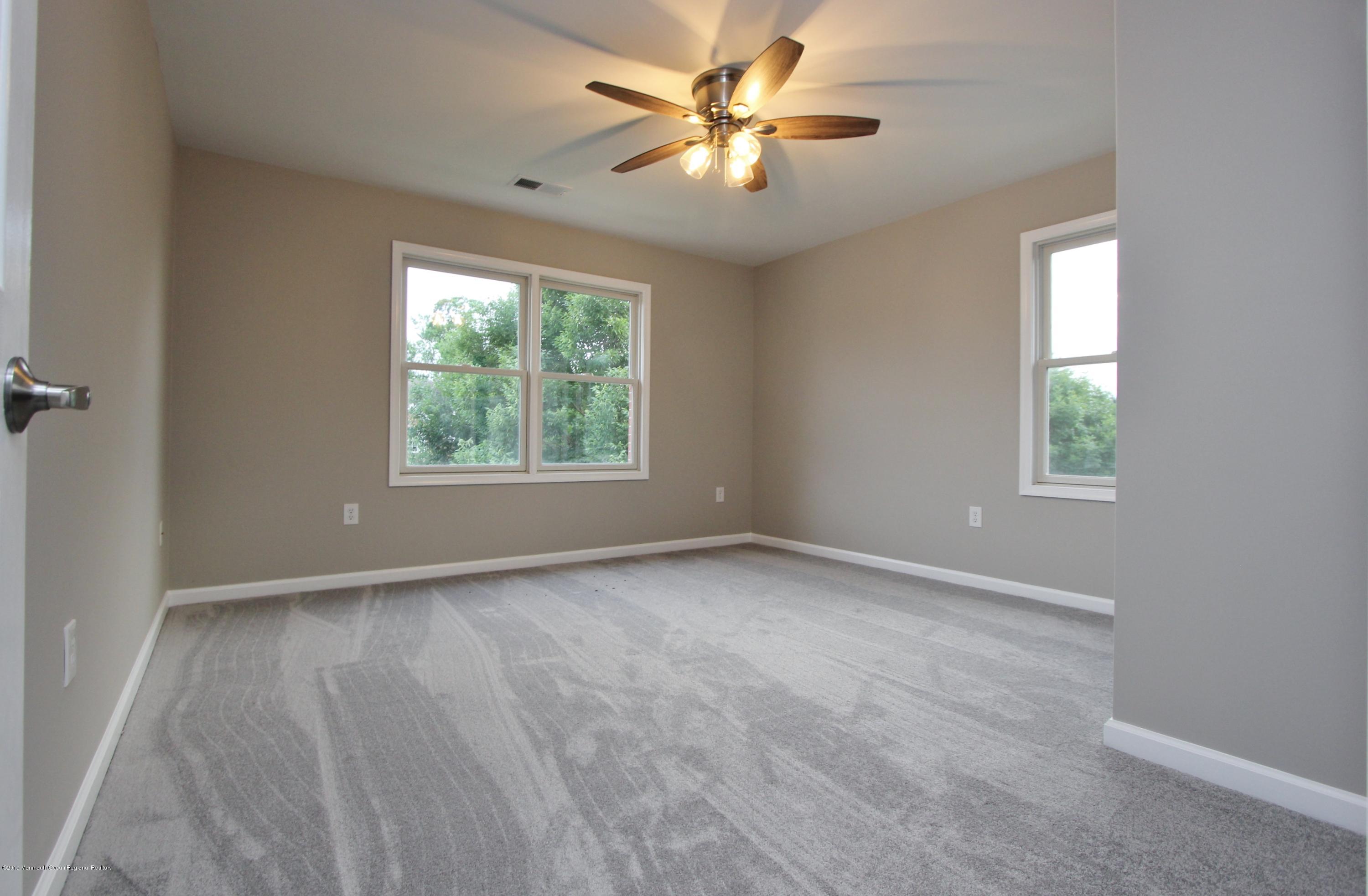 15 Bloomfield Road Manalapan, NJ 07726 - Photo 22 of 38 IMG_2970