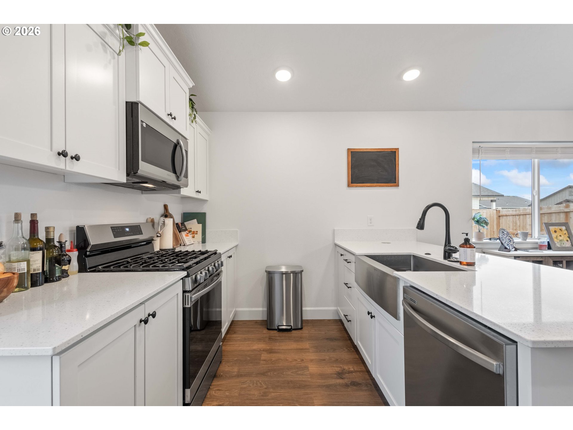 262 Northwest Par Avenue Madras, OR 97741 - Photo 8 of 24
