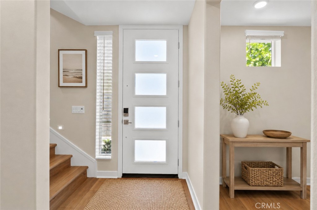 42 Welltree Way Rancho Mission Viejo, CA 92694 - Photo 3 of 33 Front door foyer - virtually staged