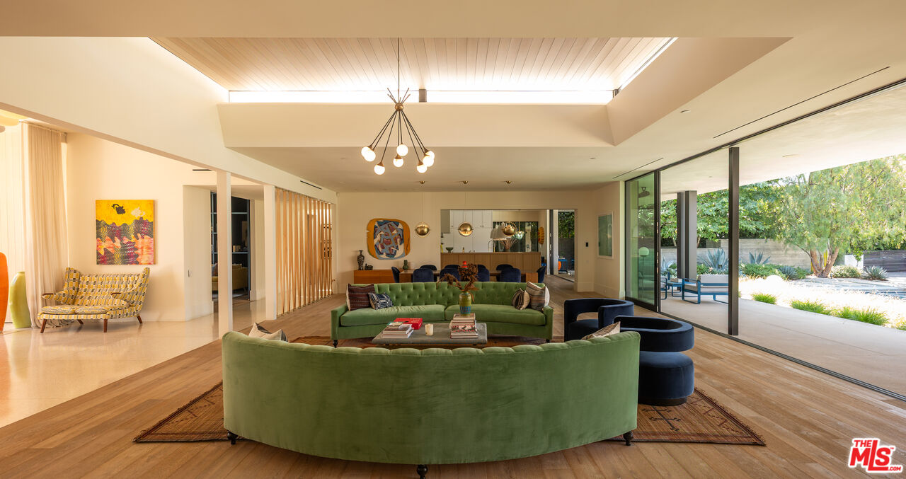 1885 Carla Ridge Beverly Hills, CA 90210 - Photo 12 of 50