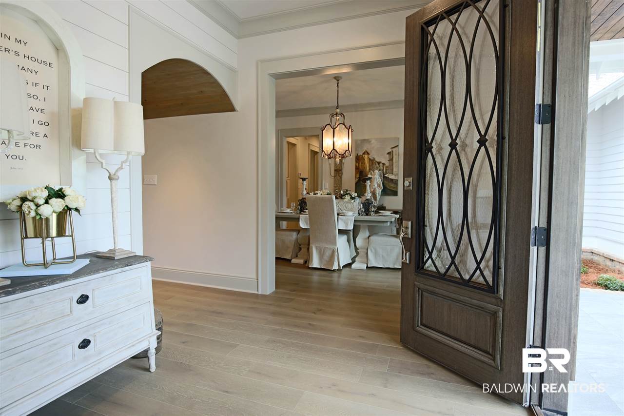 710 Cardamel Court Fairhope, AL 36532 - Photo 11 of 48 foyer
