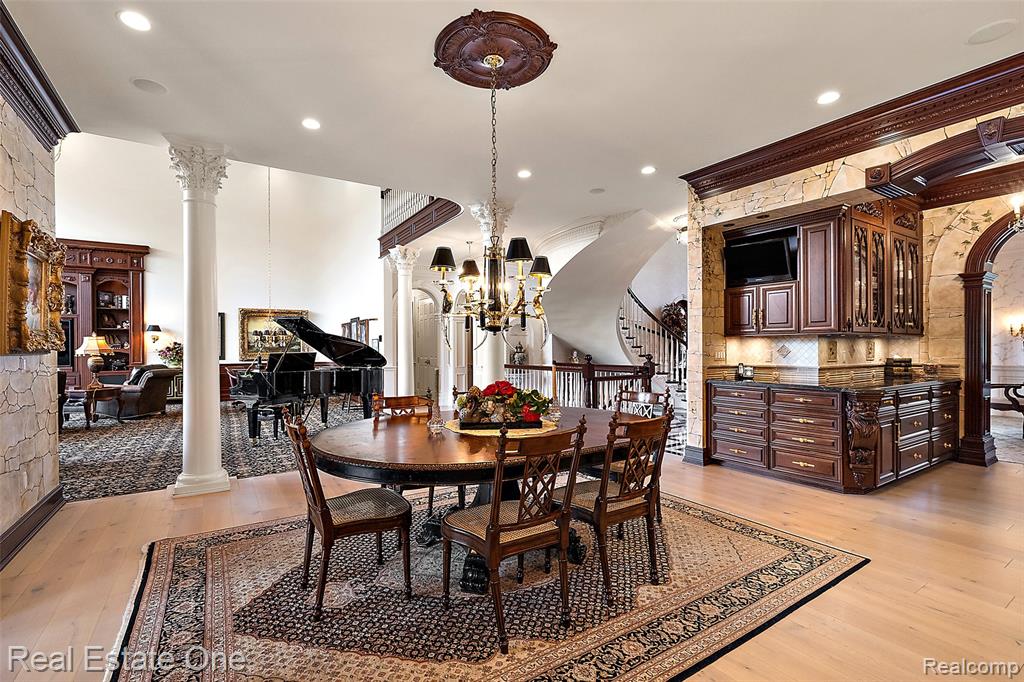 5250 Orchard Ridge Drive Rochester, MI 48306 - Photo 36 of 99 Gallery Image 36
