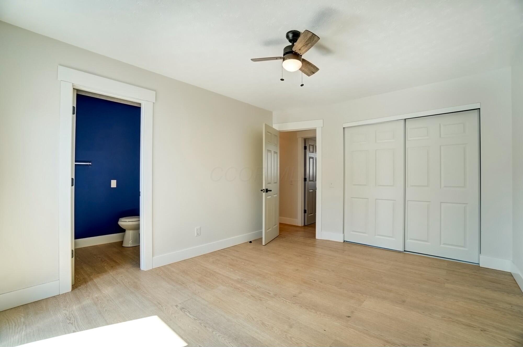 491 Cheshire Road Sunbury, OH 43074 - Photo 18 of 37 Primary bedroom with en suite full bath