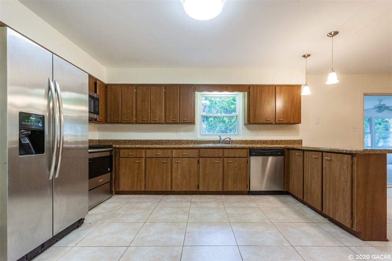 3725 Southwest 3 Place Gainesville, FL 32607 - Photo 12 of 30 Gallery Image 12
