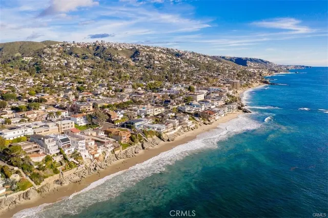 $3,500 | 1172 Catalina Street, Unit BACK, Laguna Beach, CA 92651