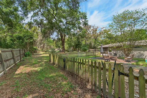 $1,850 | 5502 Peach Avenue, Seffner, FL 33584