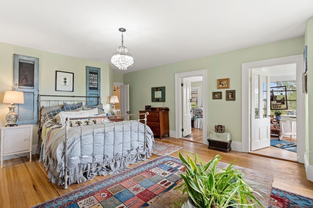 29 Galloupes Point Road Swampscott, MA 01907 - Photo 28 of 40