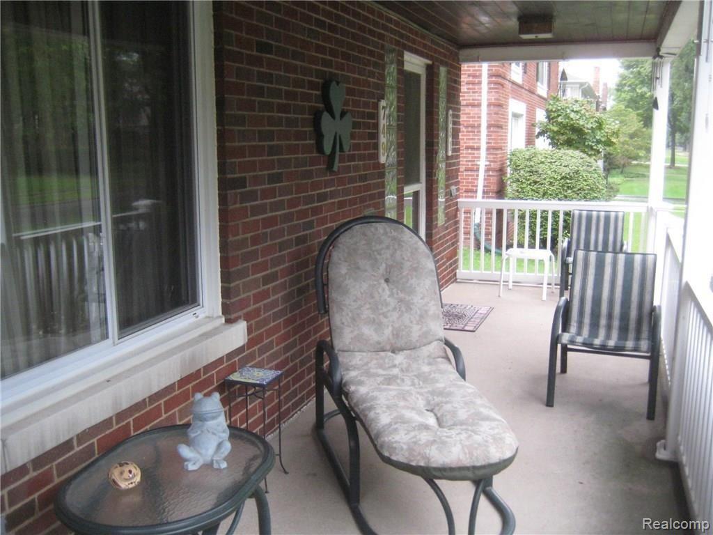 749 Harcourt Road Grosse Pointe Park, MI 48230 - Photo 6 of 80