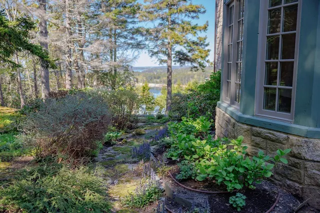 $7,750,000 | 6 Cliffhanger, Mount Desert, ME 04675
