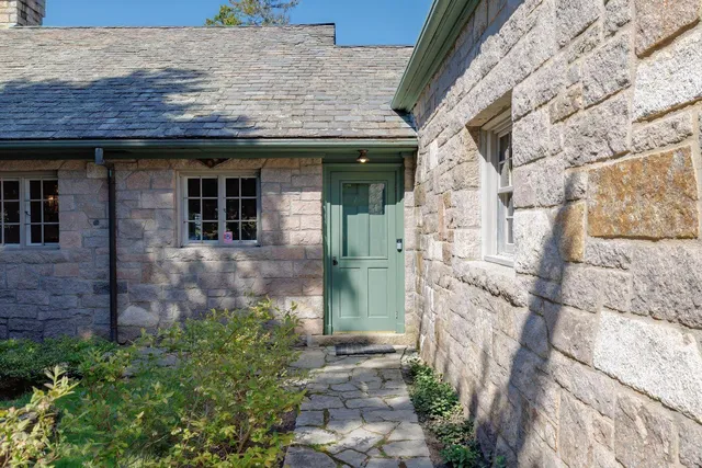 $7,750,000 | 6 Cliffhanger, Mount Desert, ME 04675