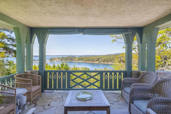 $6,900,000 | 6 Cliffhanger, Mount Desert, ME 04675