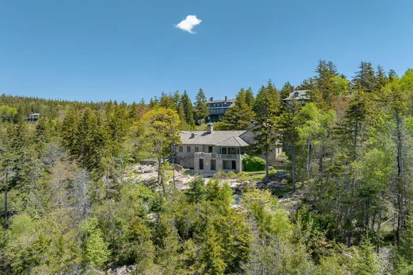 $6,900,000 | 6 Cliffhanger, Mount Desert, ME 04675