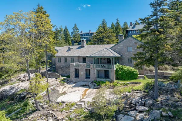 $6,900,000 | 6 Cliffhanger, Mount Desert, ME 04675