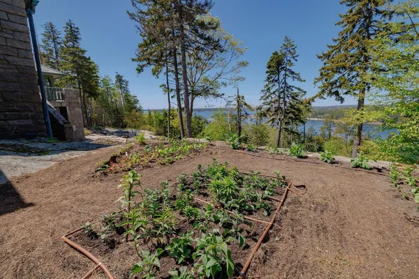 $6,900,000 | 6 Cliffhanger, Mount Desert, ME 04675