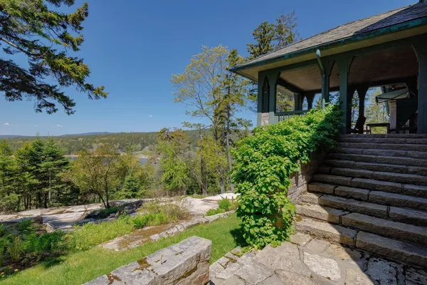 $6,900,000 | 6 Cliffhanger, Mount Desert, ME 04675
