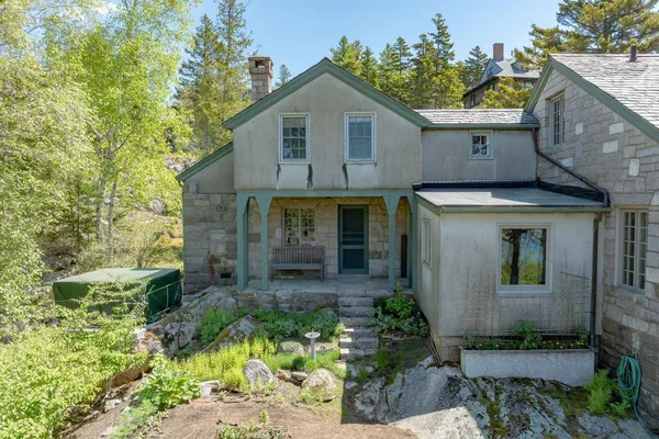 $6,900,000 | 6 Cliffhanger, Mount Desert, ME 04675