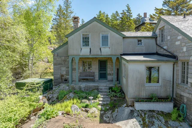 $7,750,000 | 6 Cliffhanger, Mount Desert, ME 04675
