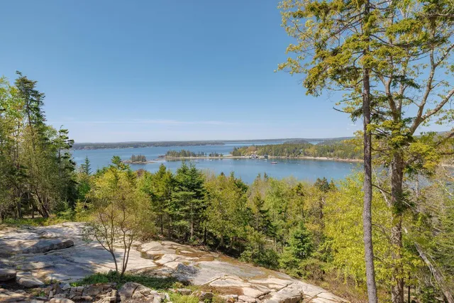 $7,750,000 | 6 Cliffhanger, Mount Desert, ME 04675