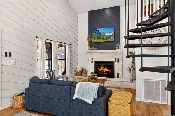 $885,000 | 12 Cold Springs River Drive, Concan, TX 78838