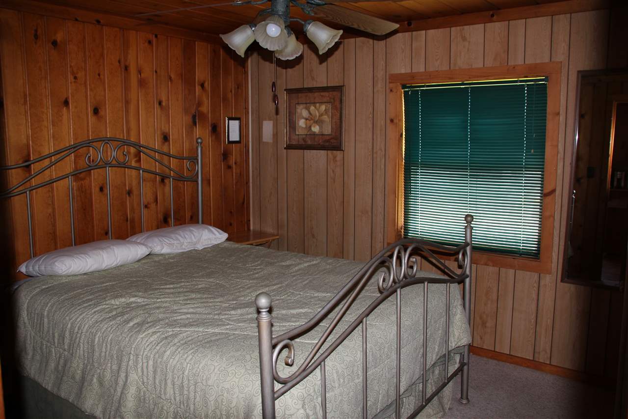 6879 East Birch Point Road Traverse City, MI 49684 - Photo 9 of 19 1879920-8.JPG